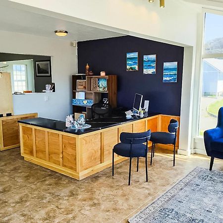 Oyo Waves Hotel Newport Or - Nye Beach Екстериор снимка