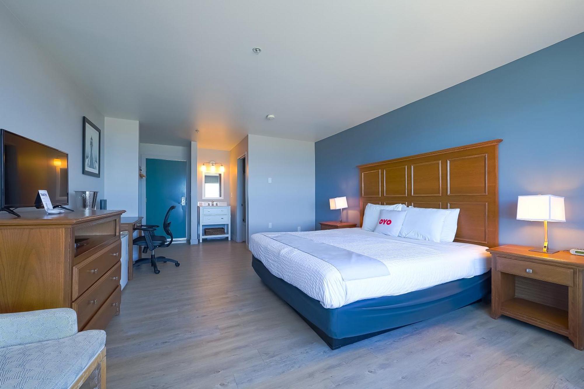 Oyo Waves Hotel Newport Or - Nye Beach Екстериор снимка
