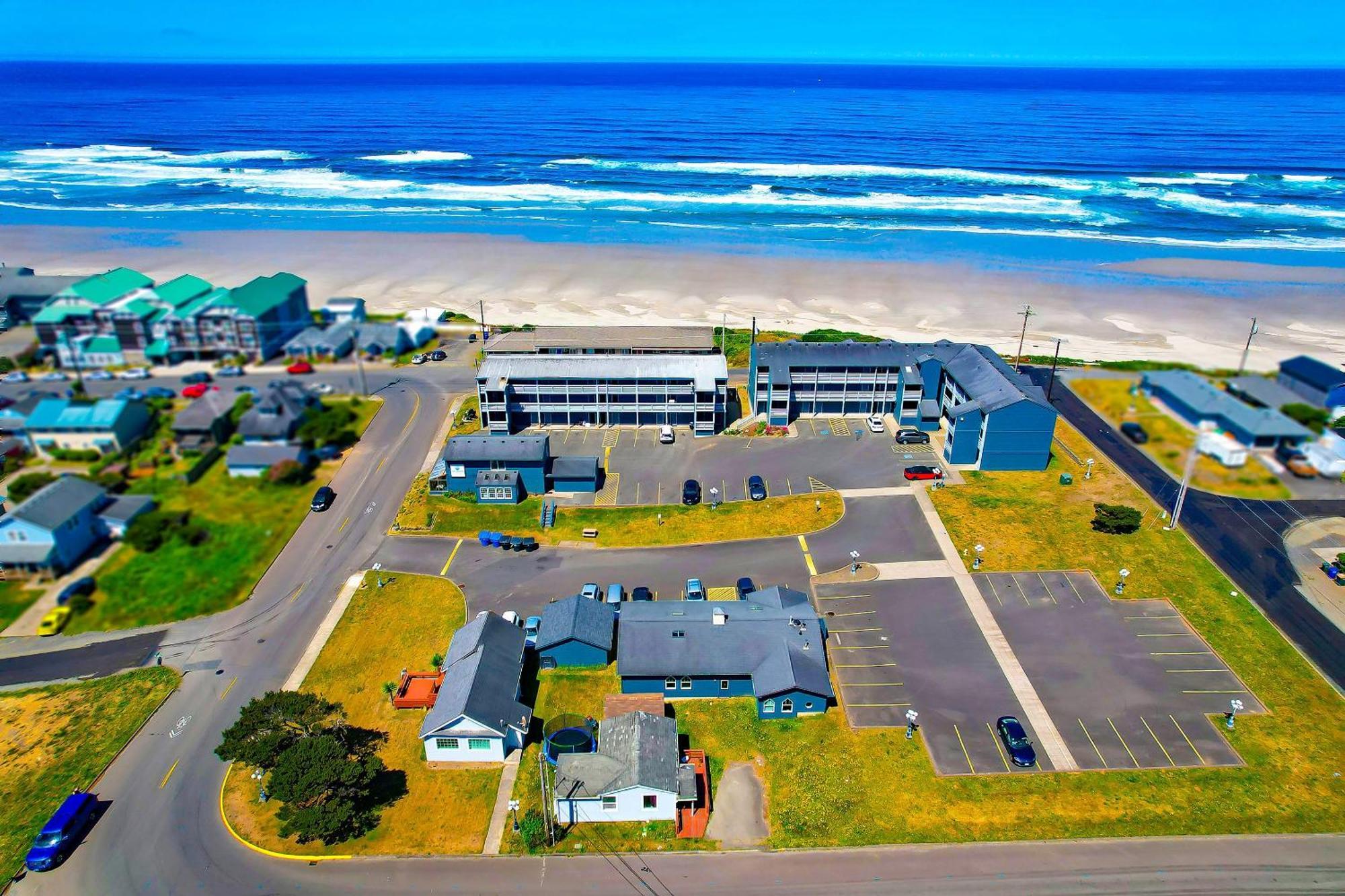 Oyo Waves Hotel Newport Or - Nye Beach Екстериор снимка