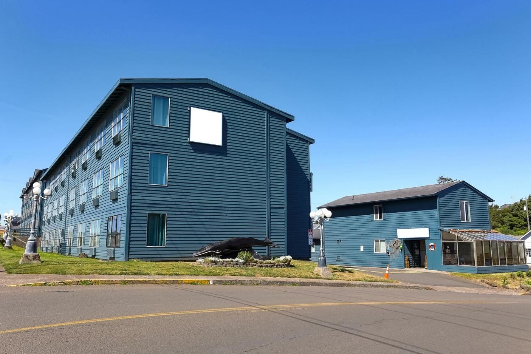 Oyo Waves Hotel Newport Or - Nye Beach Екстериор снимка