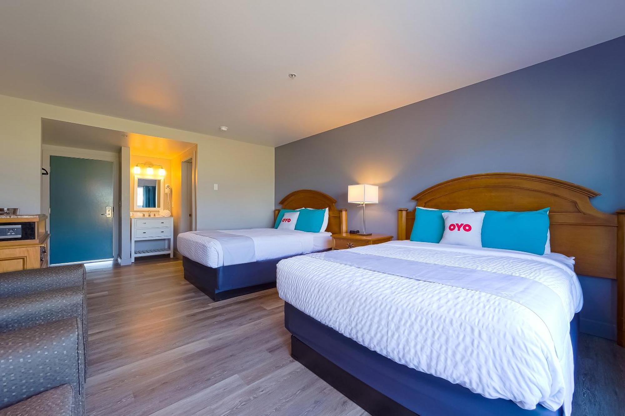 Oyo Waves Hotel Newport Or - Nye Beach Екстериор снимка