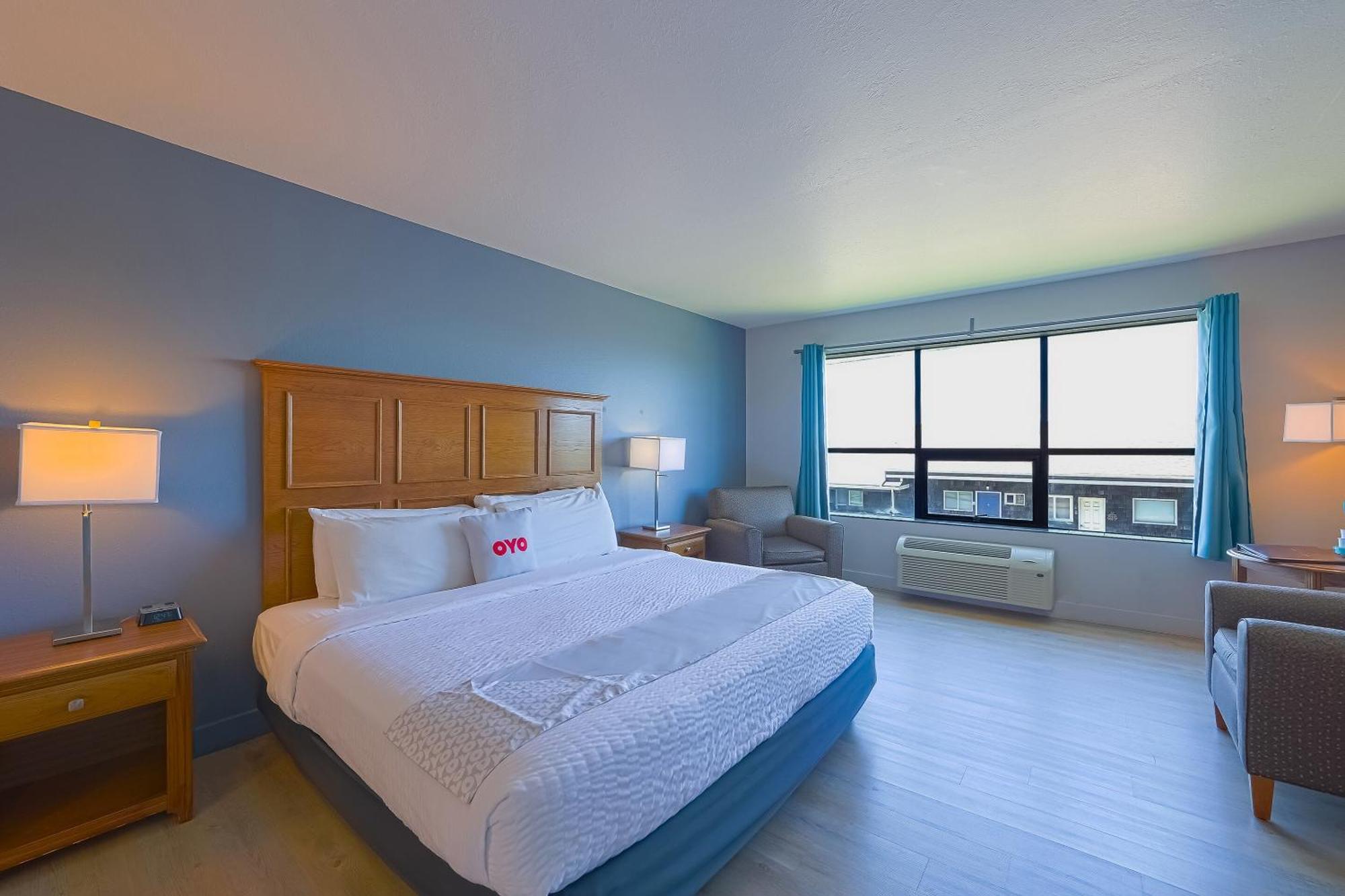Oyo Waves Hotel Newport Or - Nye Beach Екстериор снимка