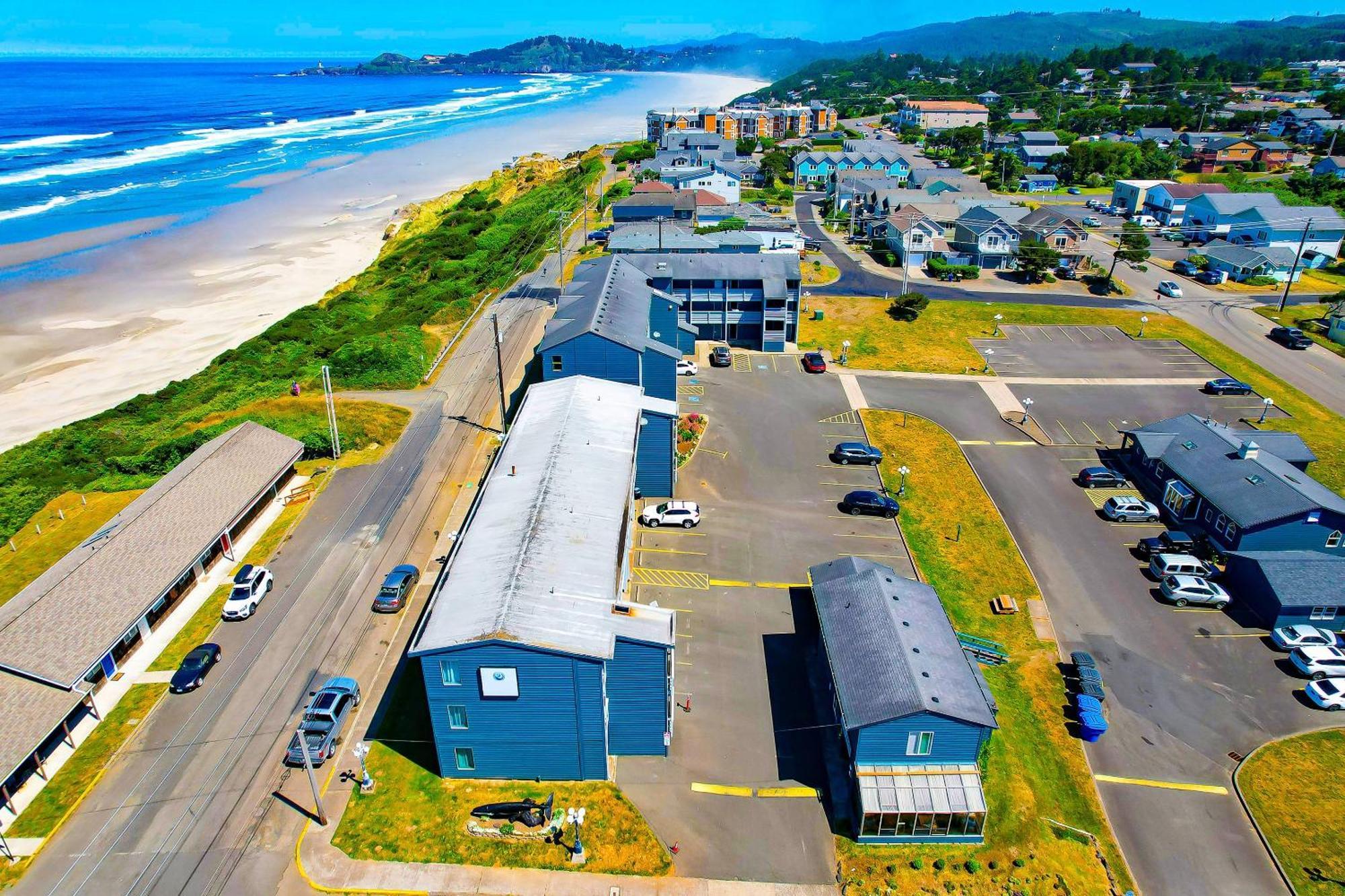 Oyo Waves Hotel Newport Or - Nye Beach Екстериор снимка