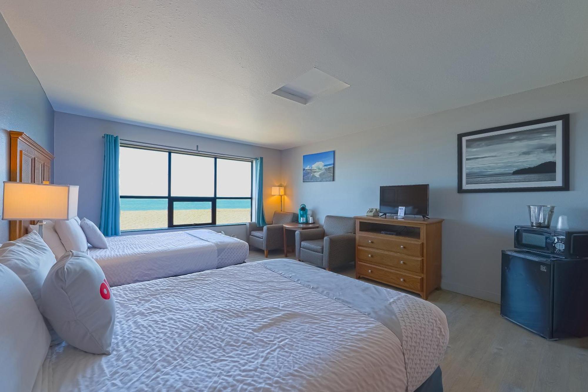 Oyo Waves Hotel Newport Or - Nye Beach Екстериор снимка